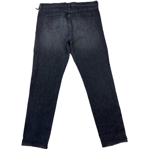 NWT J Brand Men’s Tyler Taper Denim Slim Fit Jeans Color gray/Rutum size 40 - Picture 2 of 12